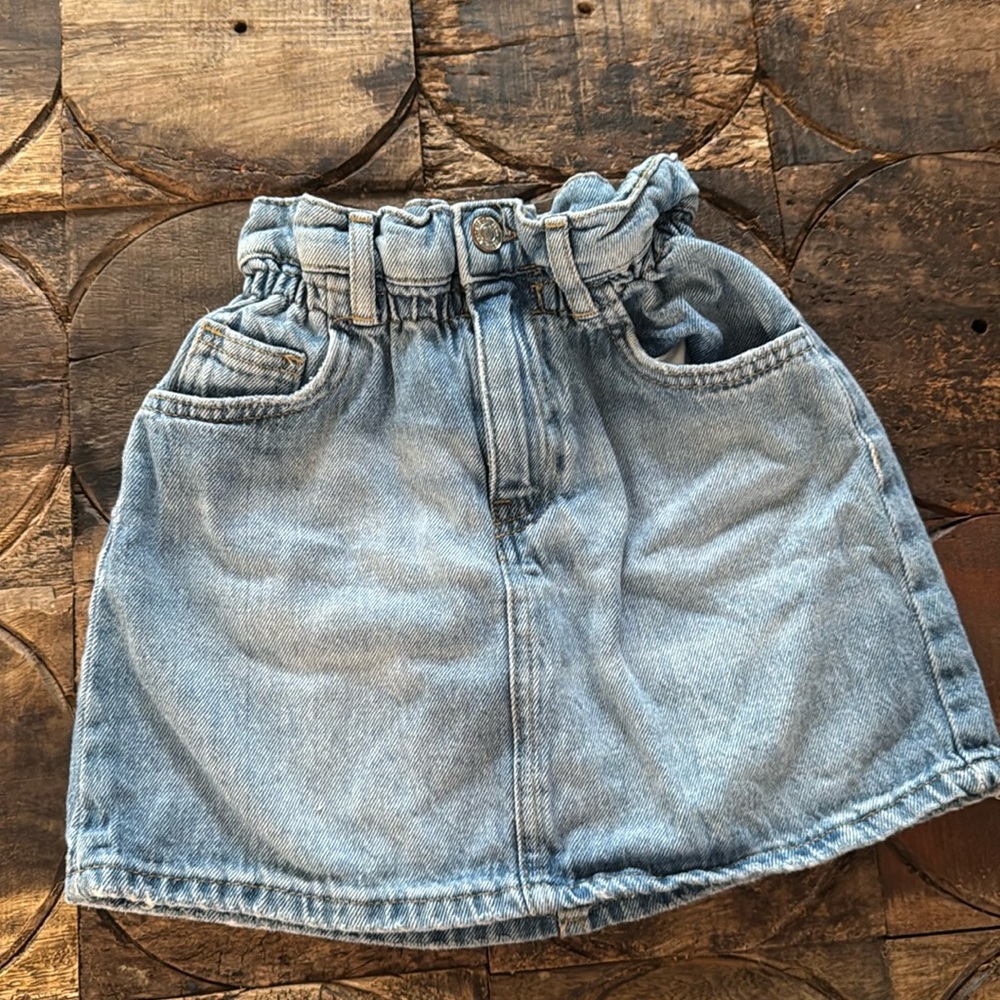 Zara girl denim jean skirt